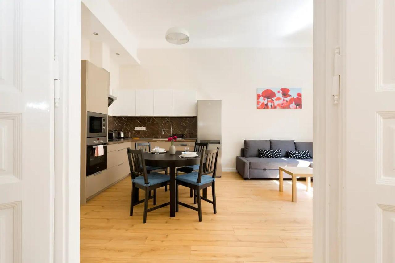 Kresz Geza 29 Westend Station 2 Bedrooms+Living Ac Будапешт Екстер'єр фото